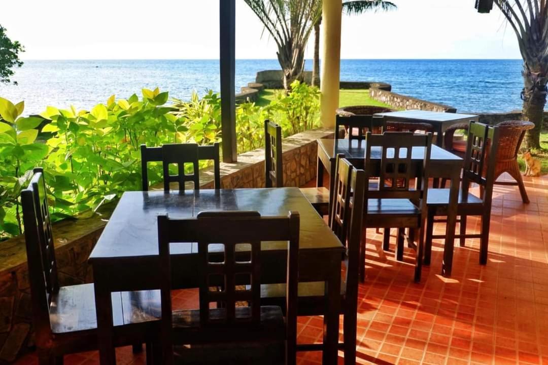Puesta Del Sol Beach Bungalows And Restobar Mambajao Extérieur photo